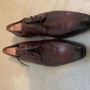 Mens Magnanni dress shoes, cognac color.